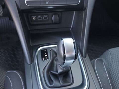 renault, megane, 1.5 bluedci touch edc, otomatik, dizel 2.el otomobil | renew 12