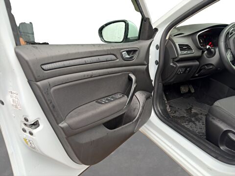 renault, megane, sedan 1.5 blue dcı touch edc, otomatik, dizel 2.el otomobil | renew 19