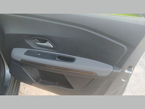 dacia, jogger, mpv 1.6 tce hybrid extreme otomatik, otomatik, hybrid 2.el otomobil | renew 26