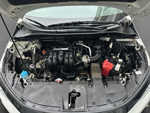 honda, city, sedan 1.5 dohc i-vtec executive otomatik, otomatik, benzin 2.el otomobil | renew 21