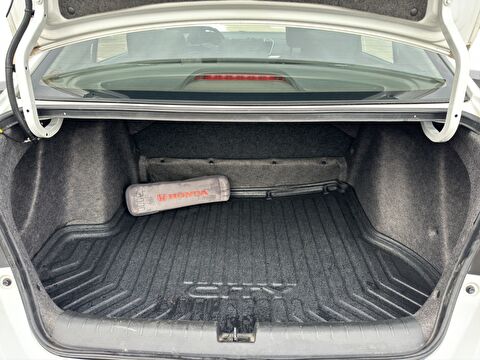 honda, city, sedan 1.5 dohc i-vtec executive otomatik, otomatik, benzin 2.el otomobil | renew 22