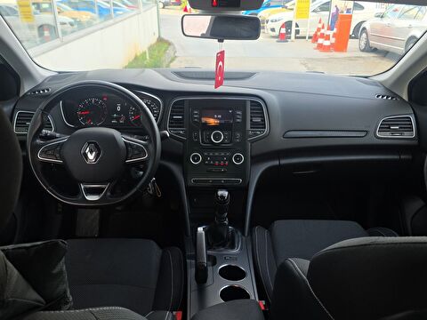 renault, megane, sedan 1.3 tce joy comfort, manuel, benzin 2.el otomobil | renew 9