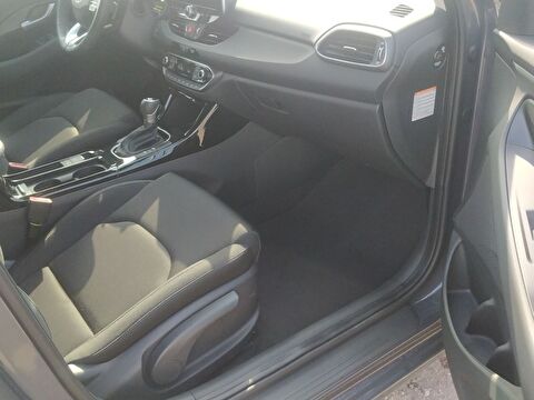 hyundai, i30, 1.5 t-gdı mhev prime dct, otomatik, benzin 2.el otomobil | renew 14