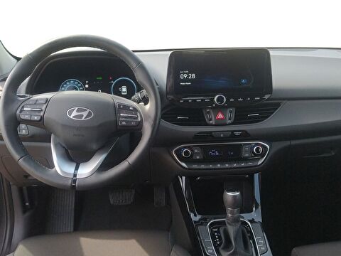 hyundai, i30, 1.5 t-gdı mhev prime dct, otomatik, benzin 2.el otomobil | renew 6