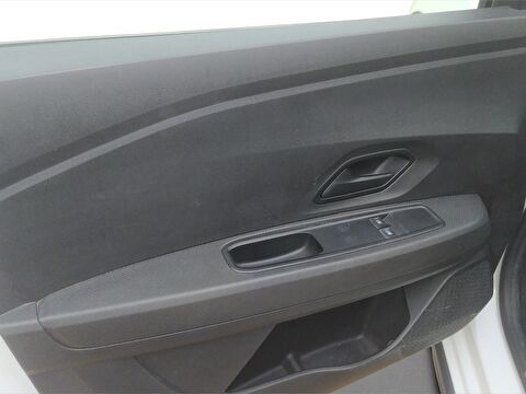 dacia, jogger, mpv 1.0 tce essential, manuel, benzin 2.el otomobil | renew 26