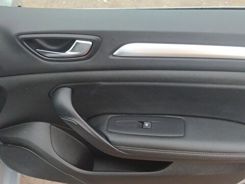 renault, megane, sedan 1.3 tce ıcon edc, otomatik, benzin 2.el otomobil | renew 23