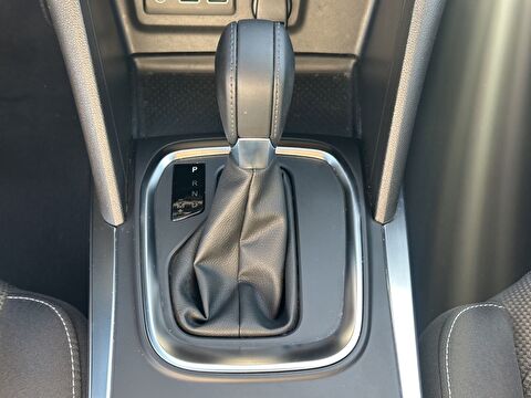 renault, megane, sedan 1.3 tce touch edc, otomatik, benzin 2.el otomobil | renew 16