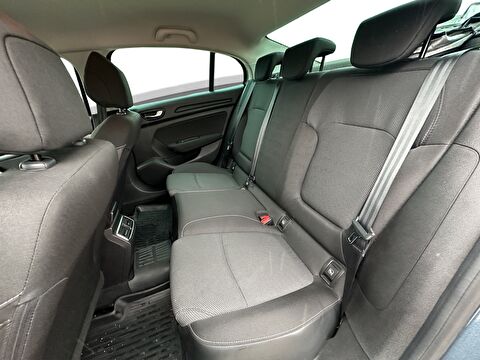 renault, megane, sedan 1.3 tce joy comfort edc, otomatik, benzin 2.el otomobil | renew 16