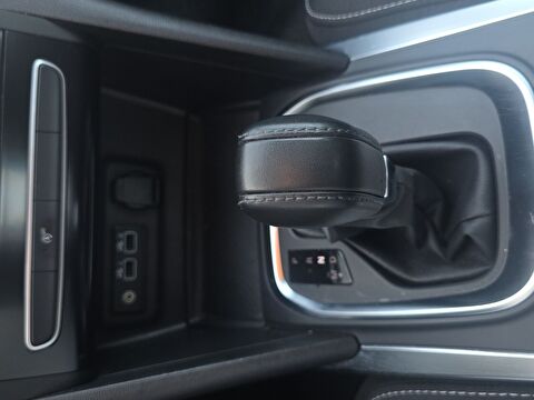 renault, megane, sedan 1.3 tce touch edc, otomatik, benzin 2.el otomobil | renew 12