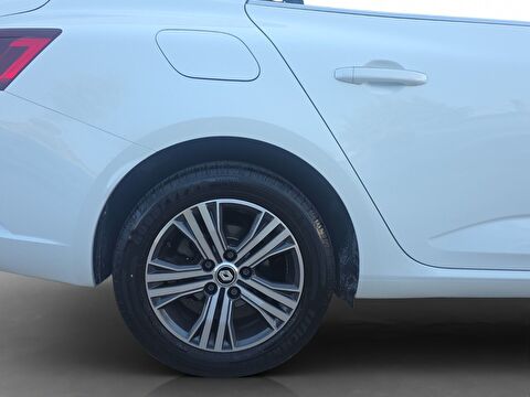 renault, megane, sedan 1.3 tce touch edc, otomatik, benzin 2.el otomobil | renew 22