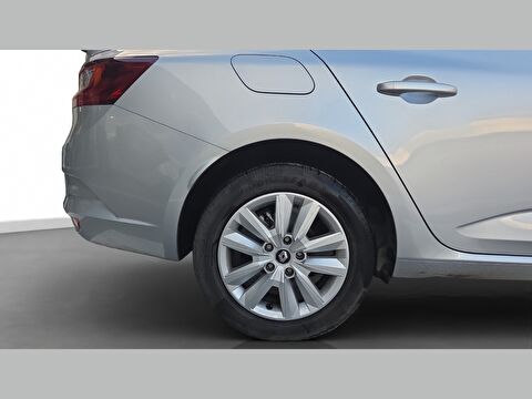 renault, megane, sedan 1.3 tce touch edc, otomatik, benzin 2.el otomobil | renew 9