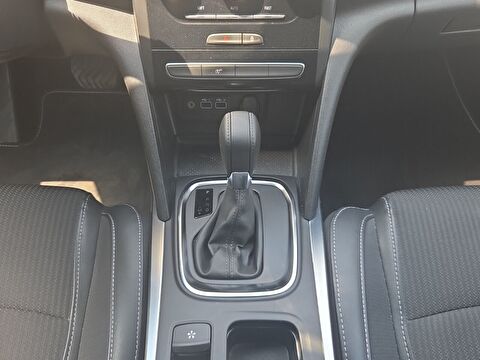 renault, megane, sedan 1.3 tce ıcon edc, otomatik, benzin 2.el otomobil | renew 18