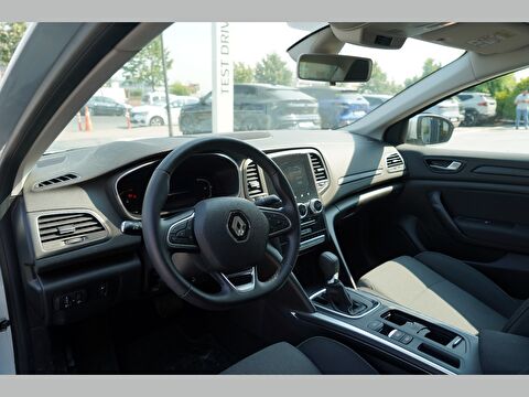 renault, megane, sedan 1.3 tce touch edc, otomatik, benzin 2.el otomobil | renew 18