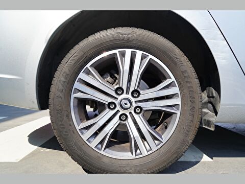 renault, megane, sedan 1.3 tce touch edc, otomatik, benzin 2.el otomobil | renew 23