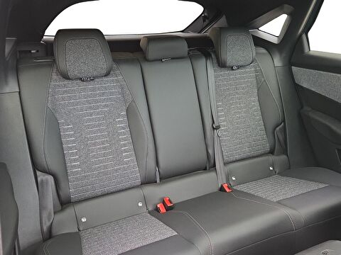 peugeot, e-3008, crossover 73 kwh allure otomatik, otomatik, elektrik 2.el otomobil | renew 15