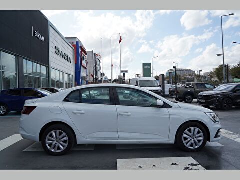 renault, megane, sedan 1.3 tce touch edc, otomatik, benzin 2.el otomobil | renew 9