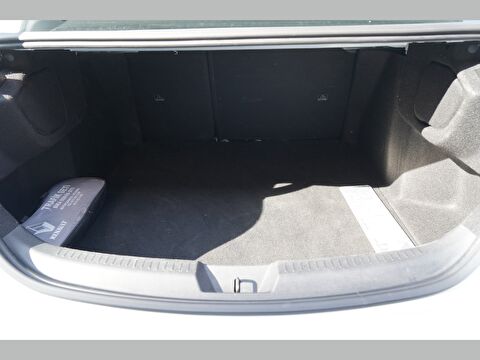 renault, megane, sedan 1.3 tce touch edc, otomatik, benzin 2.el otomobil | renew 15