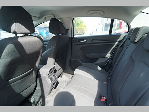 renault, megane, sedan 1.3 tce touch edc, otomatik, benzin 2.el otomobil | renew 20