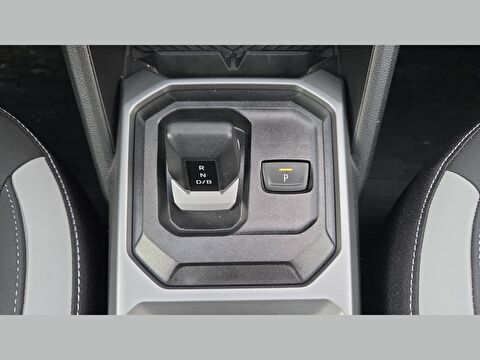 renault, duster, suv 1.6 e-tech techno otomatik, otomatik, hybrid 2.el otomobil | renew 17