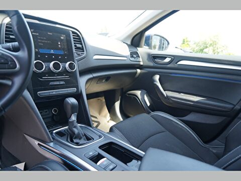 renault, megane, sedan 1.3 tce ıcon edc, otomatik, benzin 2.el otomobil | renew 17