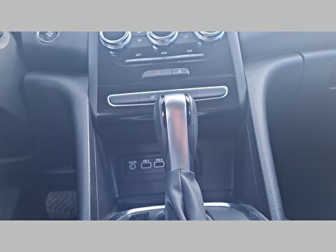 renault, megane, sedan 1.3 tce touch edc, otomatik, benzin 2.el otomobil | renew 18