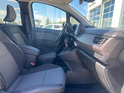 renault, kangoo multix, combi 1.3 tce ıconic edc, otomatik, benzin 2.el otomobil | renew 17