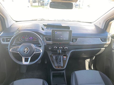 renault, kangoo multix, combi 1.3 tce ıconic edc, otomatik, benzin 2.el otomobil | renew 10