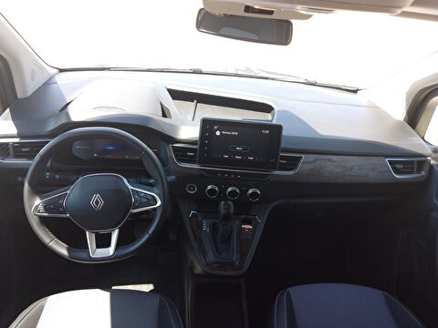 renault, kangoo multix, combi 1.3 tce ıconic edc, otomatik, benzin 2.el otomobil | renew 10