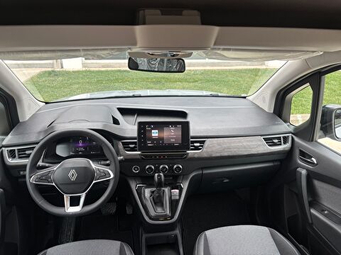 renault, kangoo multix, combi 1.3 tce ıconic edc, otomatik, benzin 2.el otomobil | renew 11