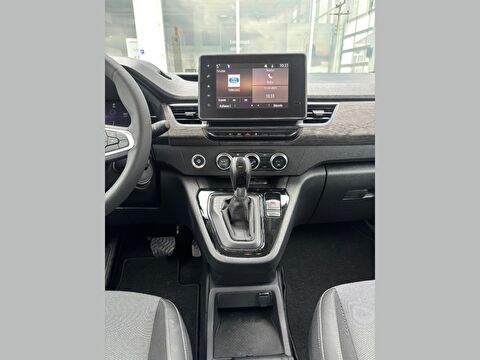 renault, kangoo multix, combi 1.3 tce ıconic edc, otomatik, benzin 2.el otomobil | renew 12