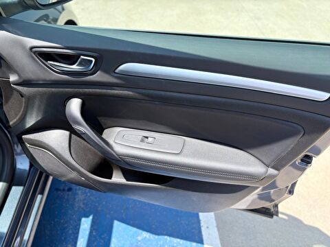 renault, megane, sedan 1.3 tce ıcon edc, otomatik, benzin 2.el otomobil | renew 22