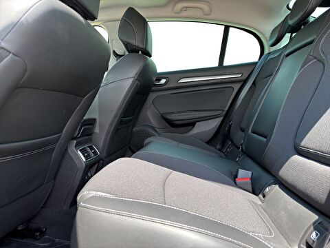 renault, megane, sedan 1.3 tce ıcon edc, otomatik, benzin 2.el otomobil | renew 15