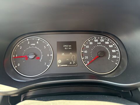 dacia, sandero stepway, sandero 1.0 turbo stepway comfort x-tronic, otomatik, benzin 2.el otomobil | renew 12