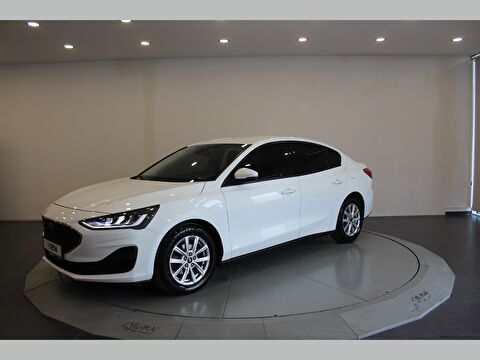 ford, focus, sedan 1.5 ti-vct trend x, manuel, benzin 2.el otomobil | renew 17