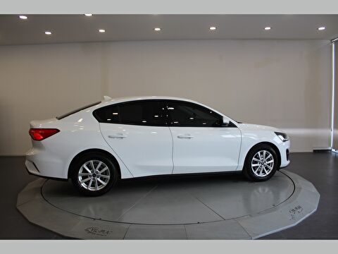 ford, focus, sedan 1.5 ti-vct trend x, manuel, benzin 2.el otomobil | renew 9