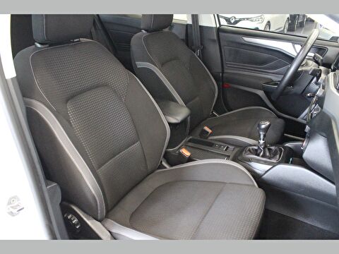 ford, focus, sedan 1.5 ti-vct trend x, manuel, benzin 2.el otomobil | renew 48