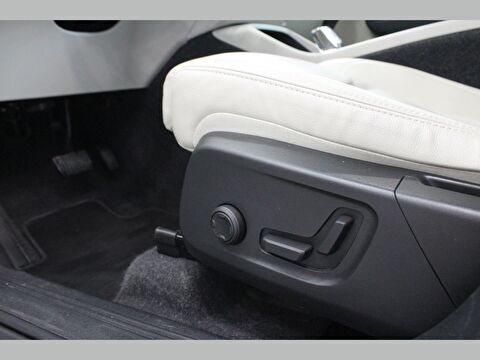 volvo, xc40, suv 1.5 t2 plus dark geartronic, otomatik, benzin 2.el otomobil | renew 22