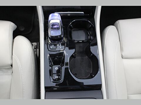 volvo, xc40, suv 1.5 t2 plus dark geartronic, otomatik, benzin 2.el otomobil | renew 30