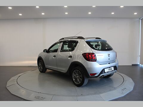 dacia, sandero, hatchback 1.0 tce eco-g stepway, manuel, benzin + lpg 2.el otomobil | renew 4