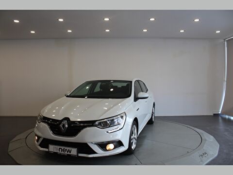 Sedan 1.6 16V Joy, 2. el otomobil | renew