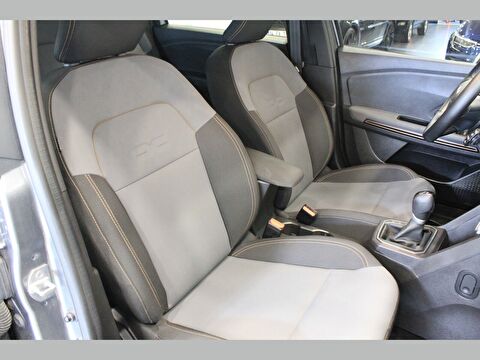 dacia, jogger, 1.6 hybrid extreme (7 koltuk), otomatik, benzin 2.el otomobil | renew 45