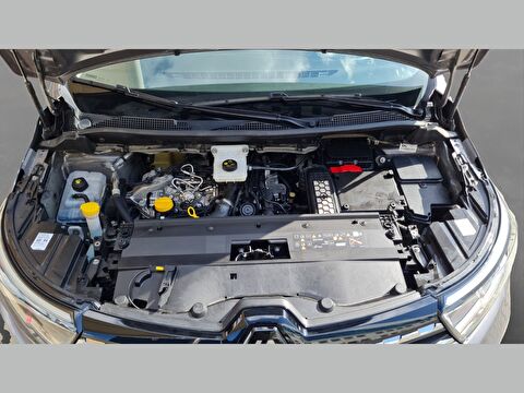 renault, kangoo multix, combi 1.3 tce ıconic edc, otomatik, benzin 2.el otomobil | renew 21