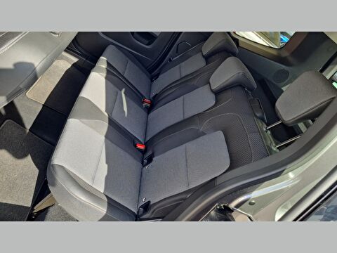 renault, kangoo multix, combi 1.3 tce ıconic edc, otomatik, benzin 2.el otomobil | renew 17