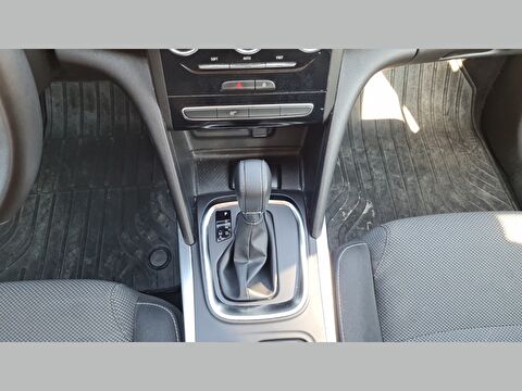 renault, megane, sedan 1.3 tce touch edc, otomatik, benzin 2.el otomobil | renew 17