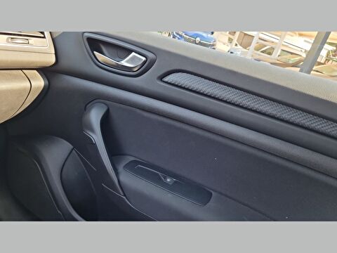 renault, megane, sedan 1.3 tce touch edc, otomatik, benzin 2.el otomobil | renew 25