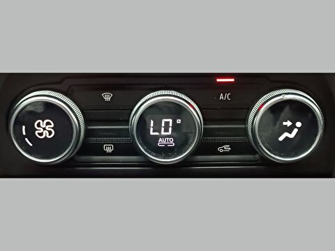dacia, sandero, hatchback 1.0 tce prestige x-tronic, otomatik, benzin 2.el otomobil | renew 17