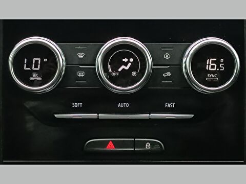 renault, megane, sedan 1.3 tce touch edc, otomatik, benzin 2.el otomobil | renew 19