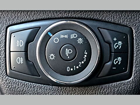 ford, tourneo courier, 1.0l ecoboost titanium plus, manuel, benzin 2.el otomobil | renew 17