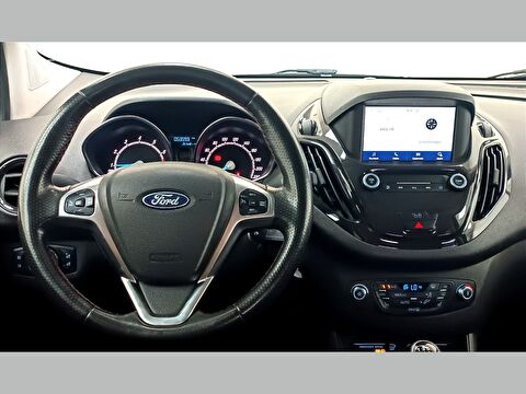 ford, tourneo courier, 1.0l ecoboost titanium plus, manuel, benzin 2.el otomobil | renew 18