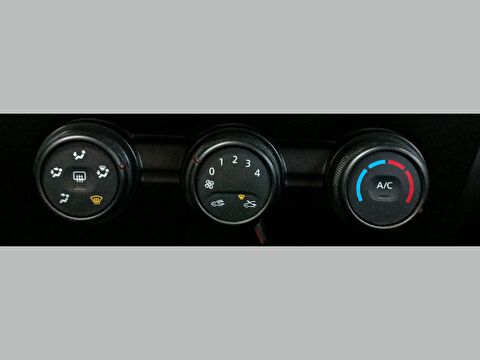 dacia, duster, suv 1.5 bluedcı 4x2 essential, manuel, dizel 2.el otomobil | renew 21